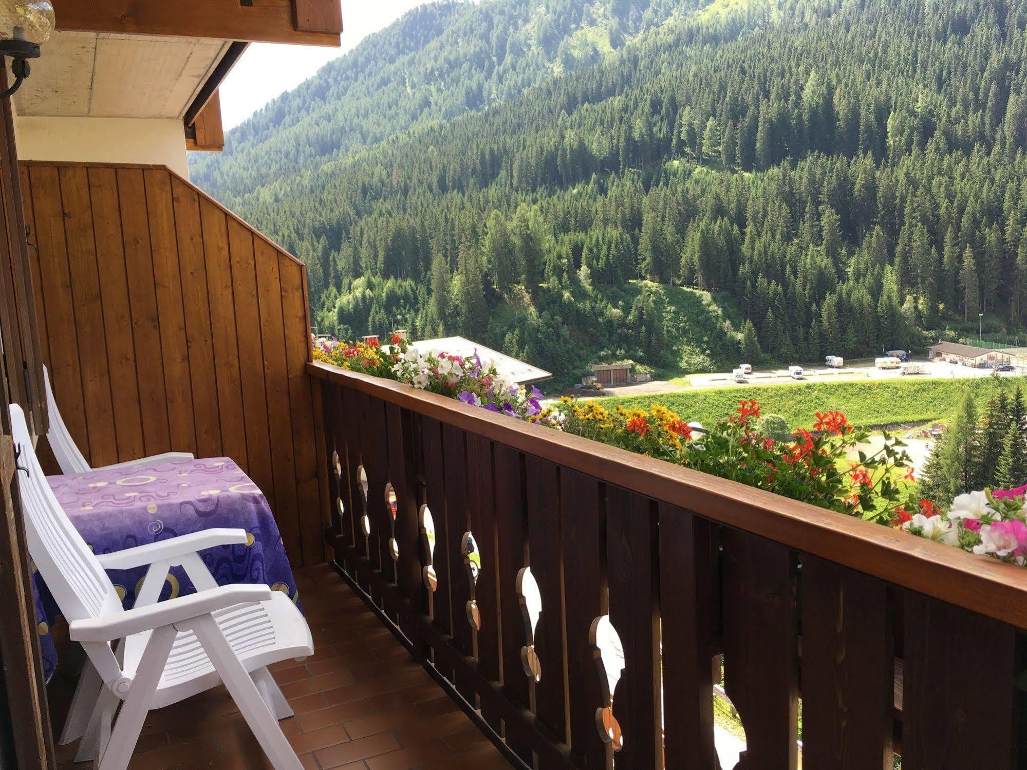 Garni Astor Hotel Arabba Bagian luar foto